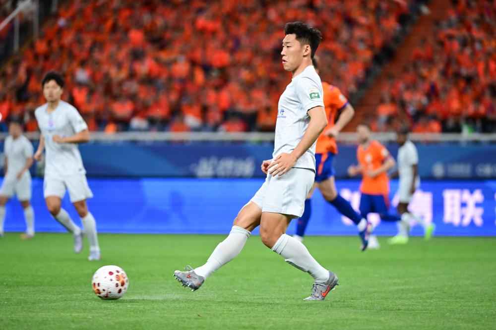 湖人明日迎战活塞 斯马特八村垒克勒贝尔出战存疑